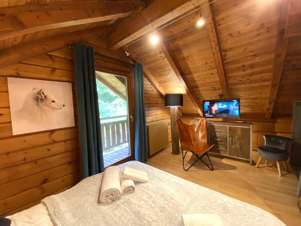 Le Renard Chalet En Bois 라브레세 외부 사진