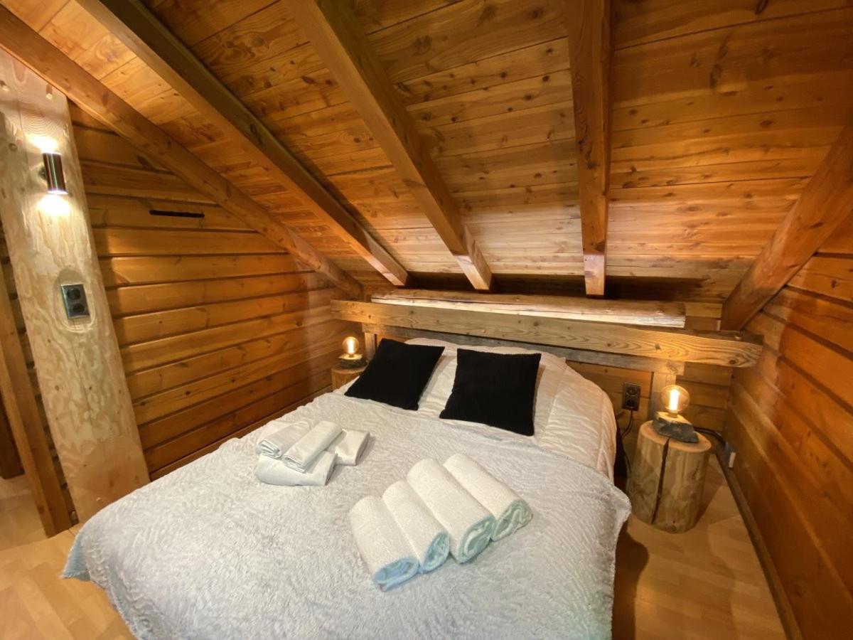 Le Renard Chalet En Bois 라브레세 외부 사진
